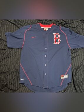 Nike Men’s Navy Blue Baseball Jersey with Red Accents